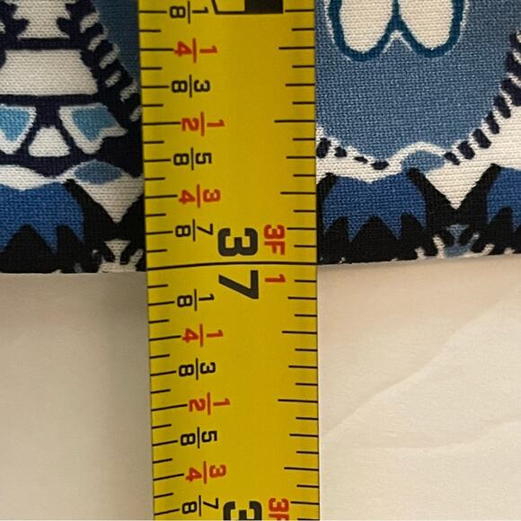 Vince Camuto Blue White Print Fit & Flare Party Date Night Dress NWOT Size 6 - Picture 14 of 14